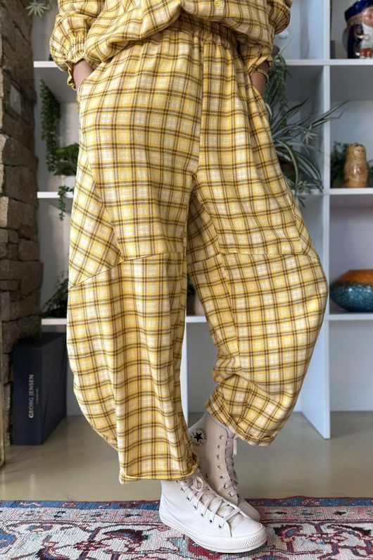 Patrick Plaid Brushed Cotton Barrel Pant Soft Ochre